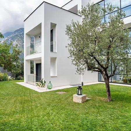 Apartment Midum Domus Trento