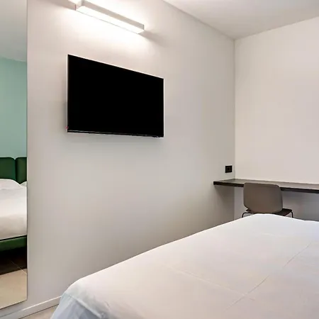 Apartment Midum Domus *