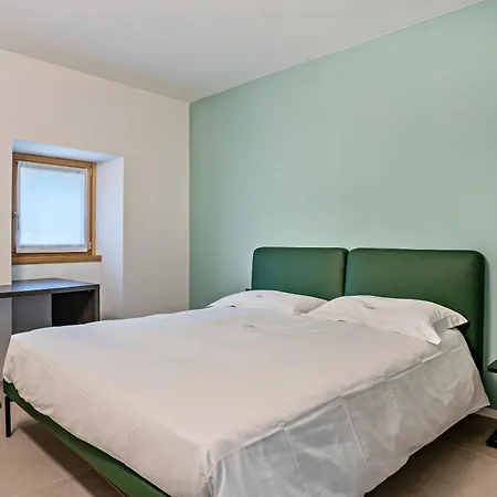 Midum Domus Apartment